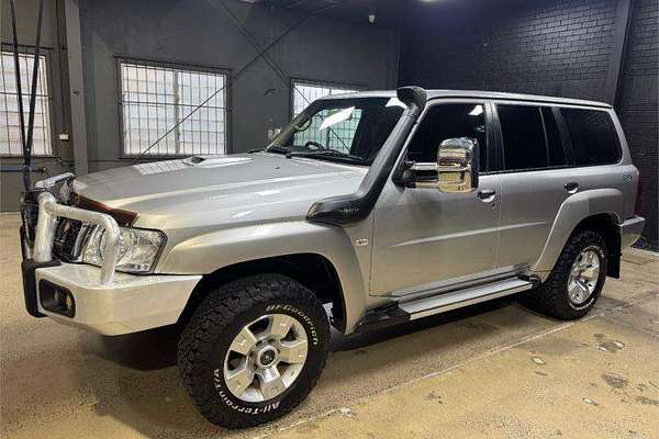 2012 Nissan Patrol ST GU 7