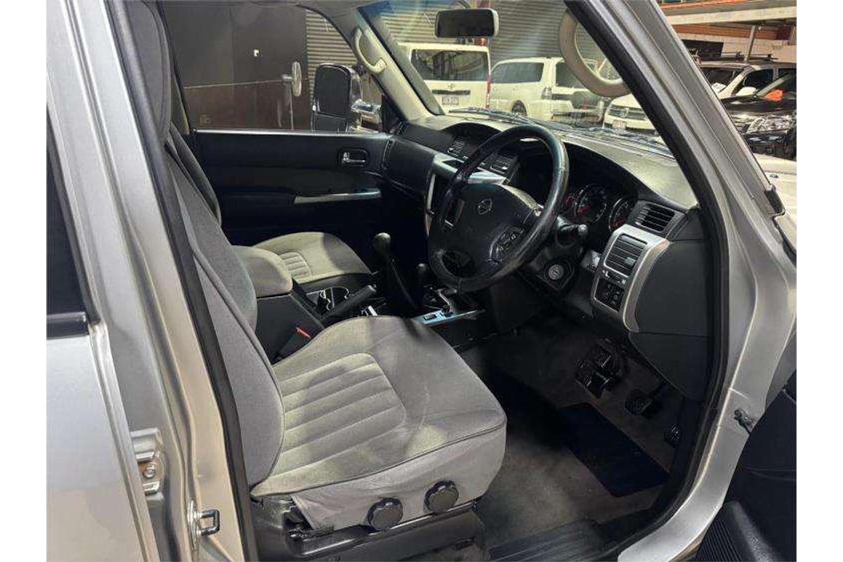 2012 Nissan Patrol ST GU 7