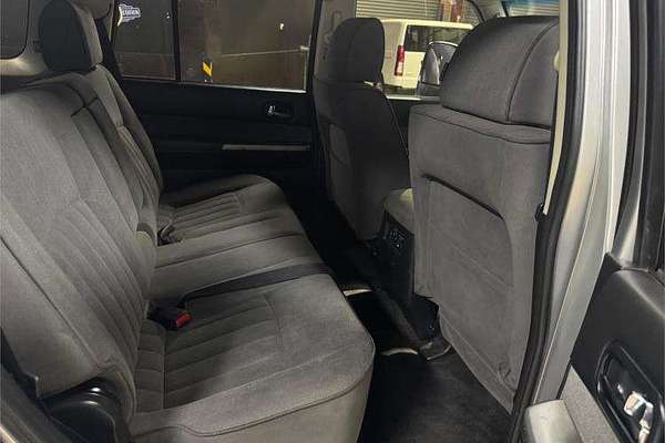2012 Nissan Patrol ST GU 7