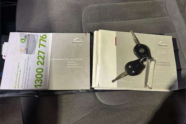 2012 Nissan Patrol ST GU 7