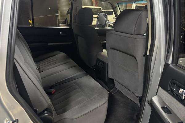 2012 Nissan Patrol ST GU 7