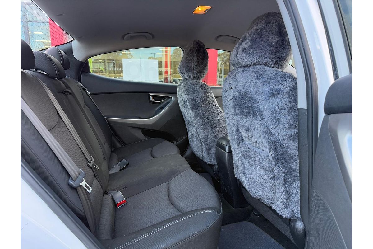 2012 Hyundai Elantra Active MD