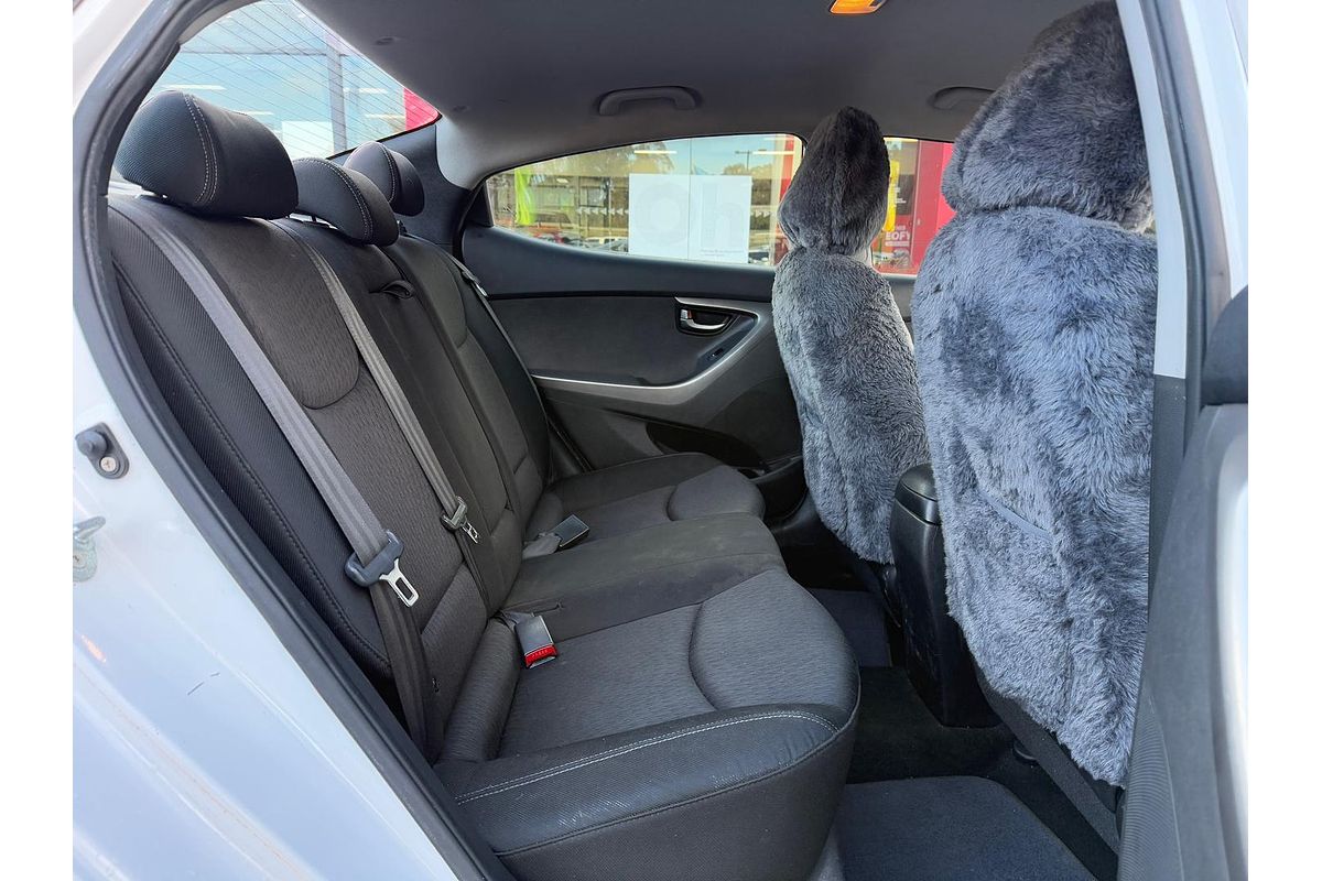 2012 Hyundai Elantra Active MD