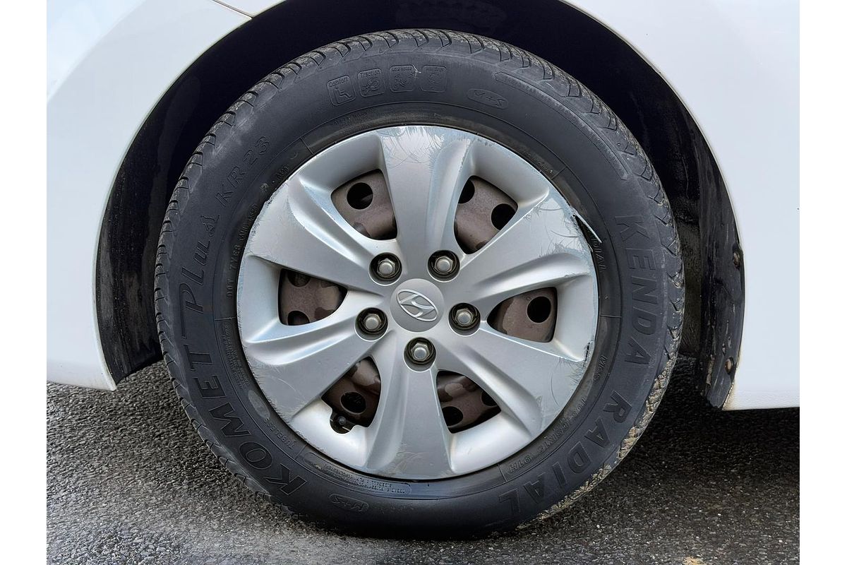 2012 Hyundai Elantra Active MD