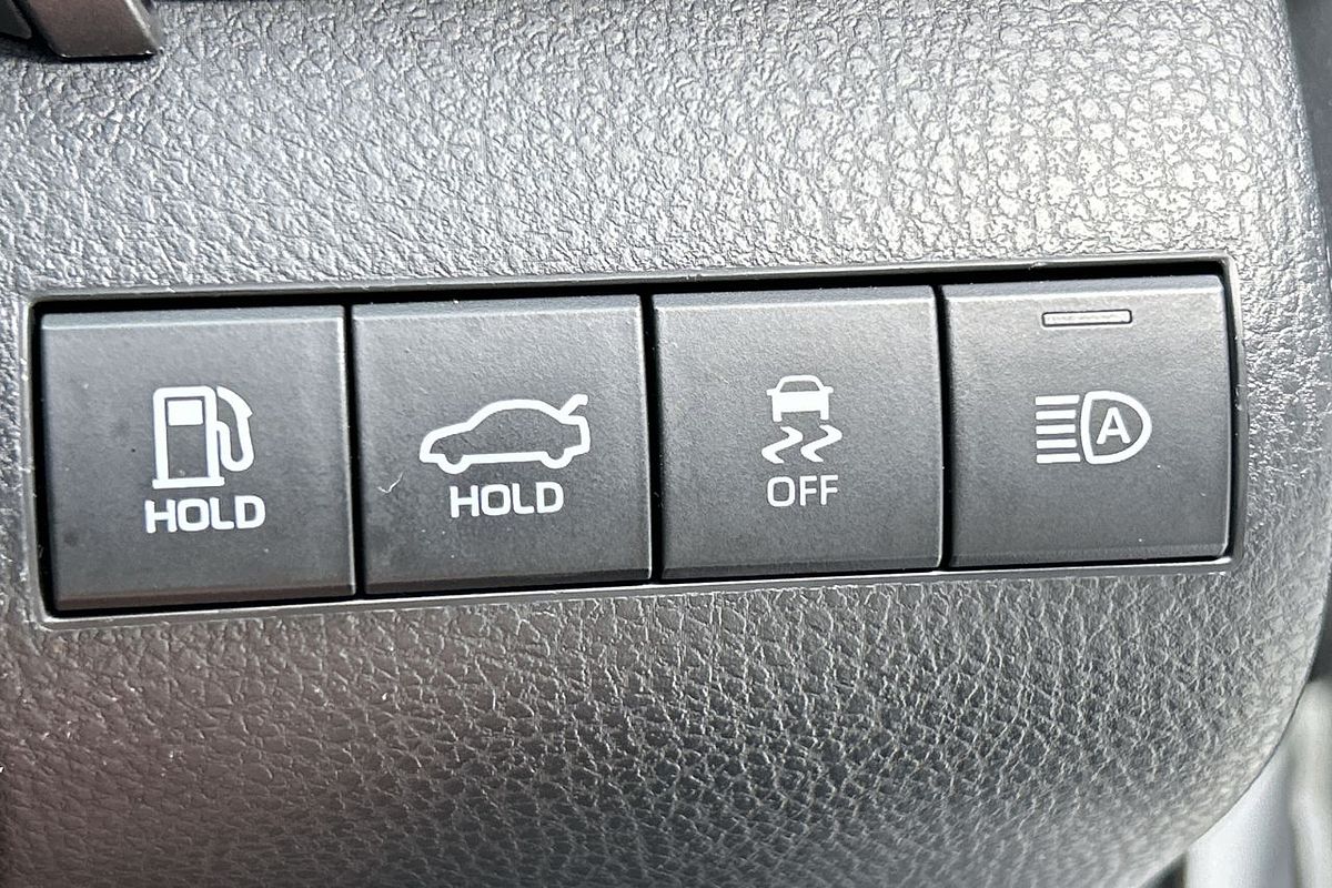 2022 Toyota Camry Ascent AXVA70R