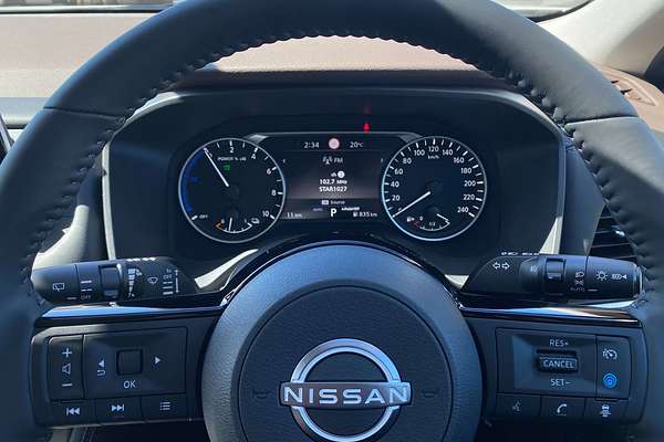 2025 Nissan X-TRAIL ST-L e-POWER T33