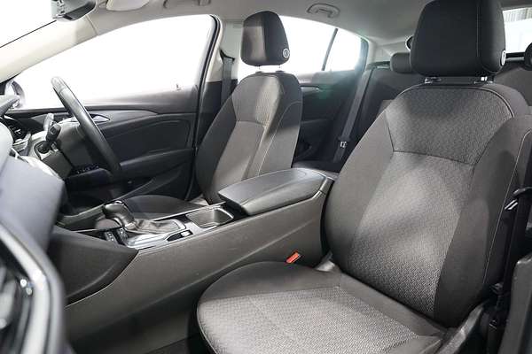 2020 Holden Commodore LT ZB