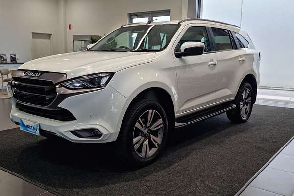 2023 Isuzu MU-X LS-T