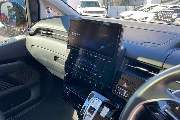 2022 Hyundai STARIA Highlander US4.V1