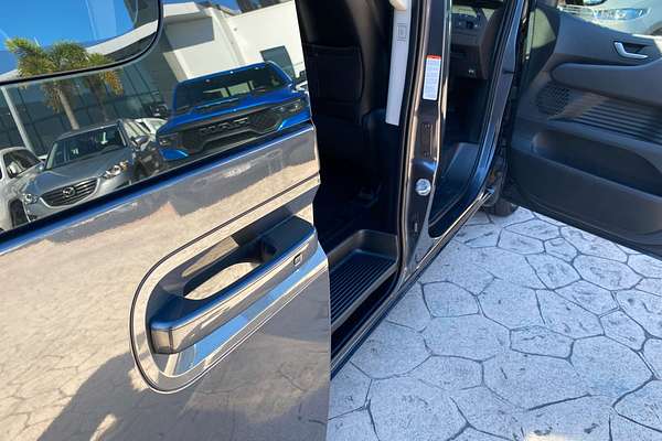 2022 Hyundai STARIA Highlander US4.V1
