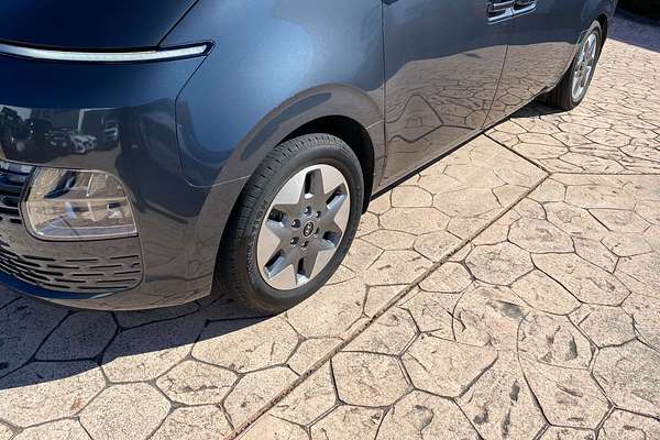 2022 Hyundai STARIA Highlander US4.V1