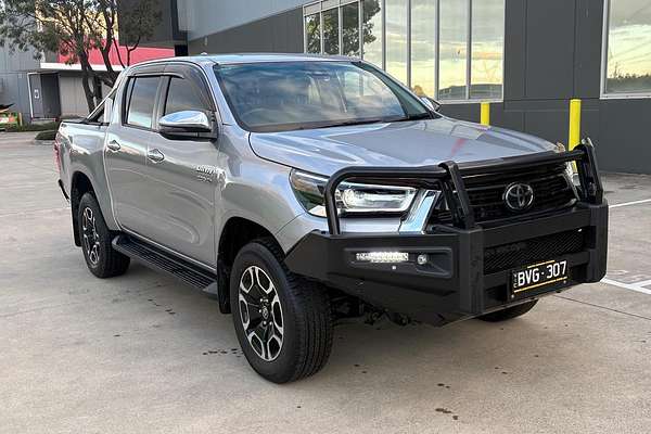 2021 Toyota Hilux SR5 GUN126R 4X4