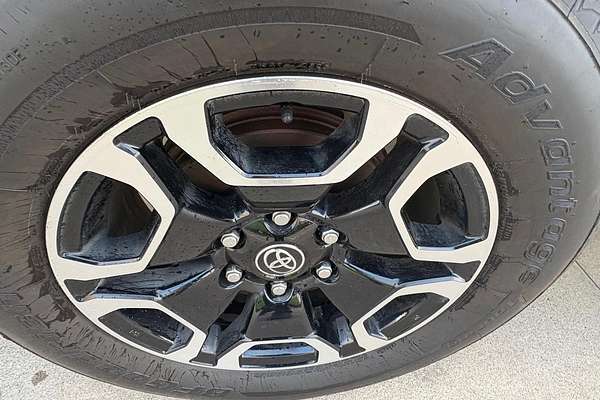2021 Toyota Hilux SR5 GUN126R 4X4