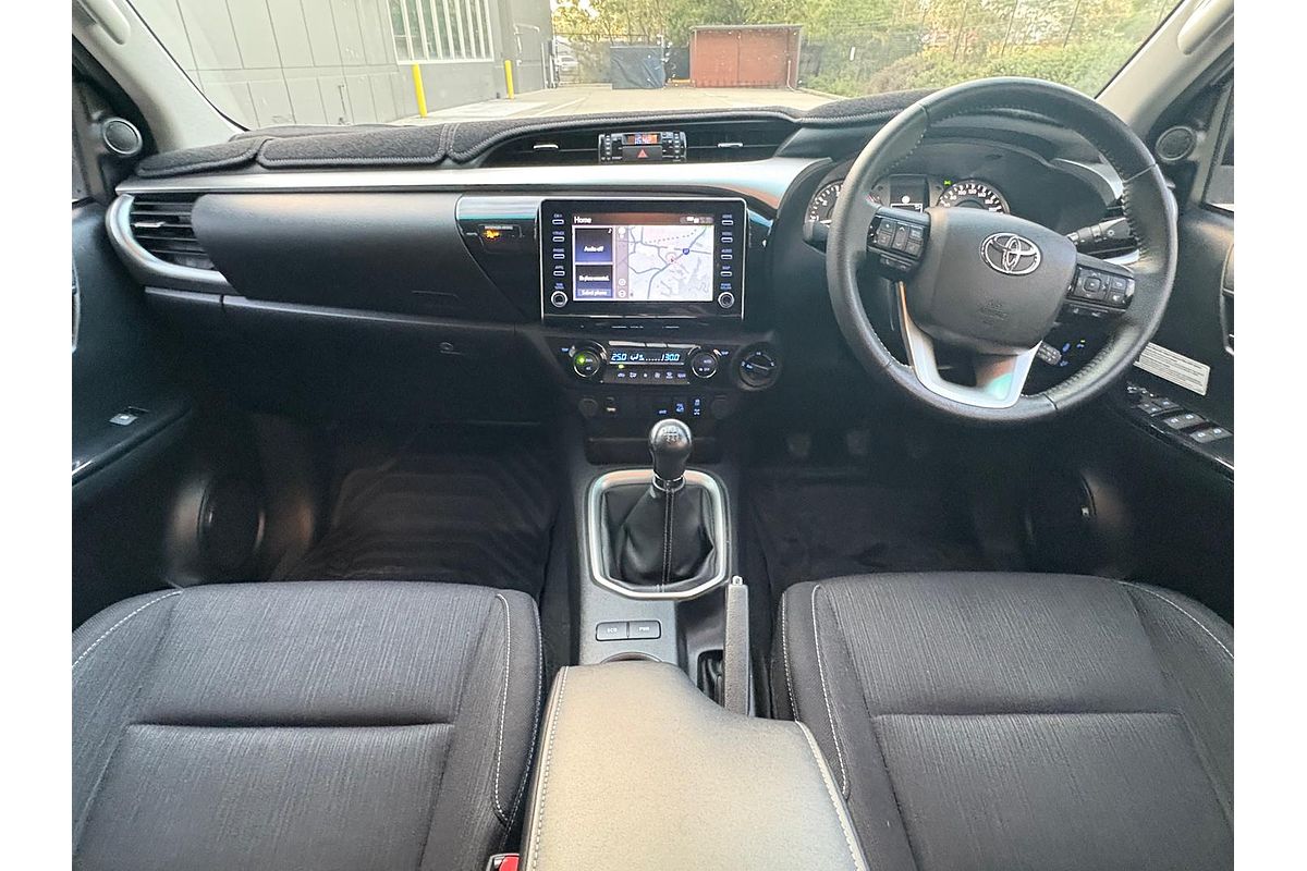 2021 Toyota Hilux SR5 GUN126R 4X4