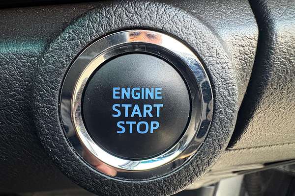 2021 Toyota Hilux SR5 GUN126R 4X4