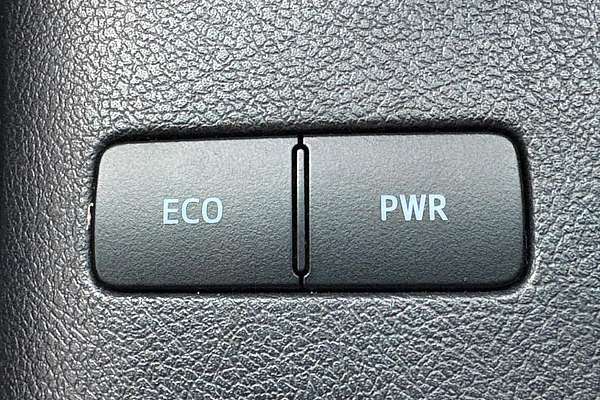 2021 Toyota Hilux SR5 GUN126R 4X4