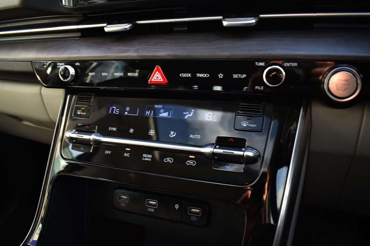 2022 Kia Carnival Platinum KA4