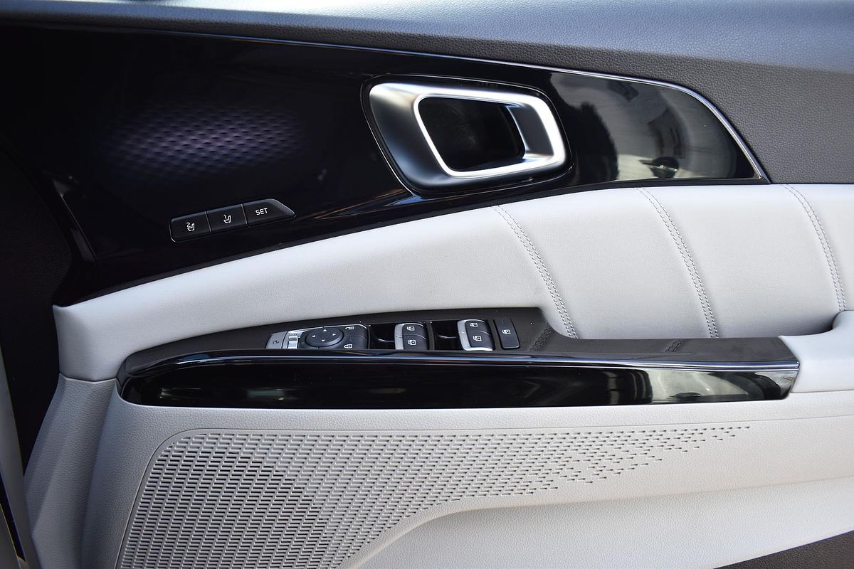 2022 Kia Carnival Platinum KA4