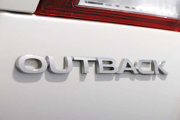 2020 Subaru Outback 2.5i Premium 5GEN