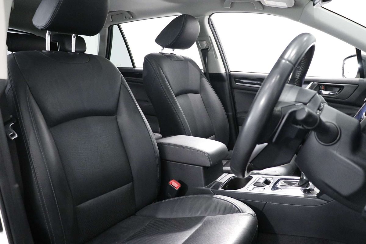 2020 Subaru Outback 2.5i Premium 5GEN
