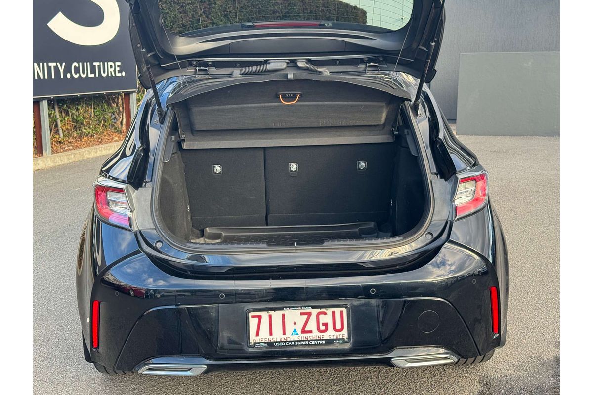 2019 Toyota Corolla ZR Hybrid ZWE211R
