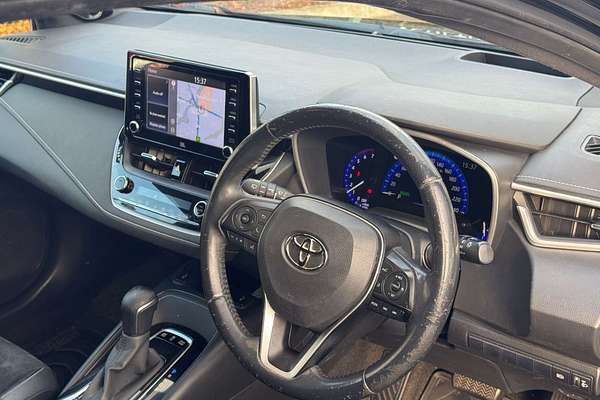2019 Toyota Corolla ZR Hybrid ZWE211R