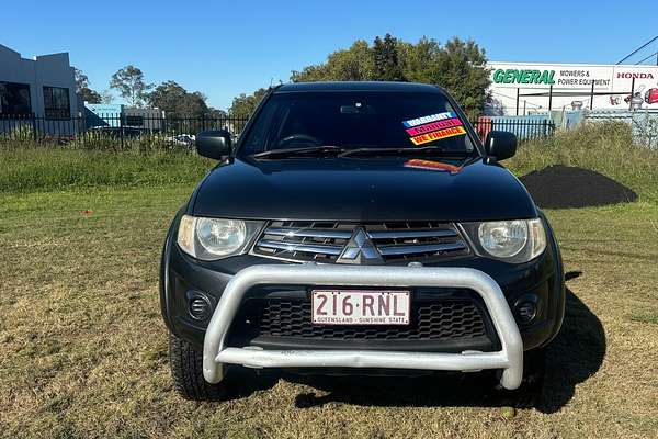 2011 Mitsubishi Triton GL-R MN 4X4