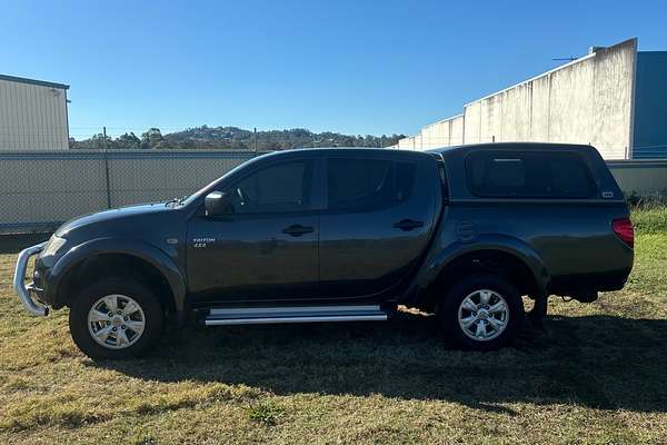2011 Mitsubishi Triton GL-R MN 4X4