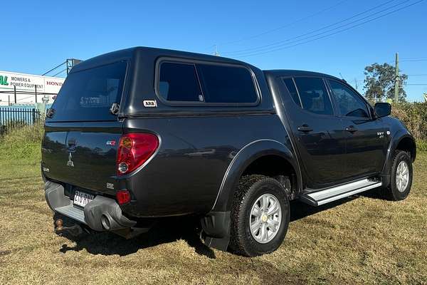 2011 Mitsubishi Triton GL-R MN 4X4