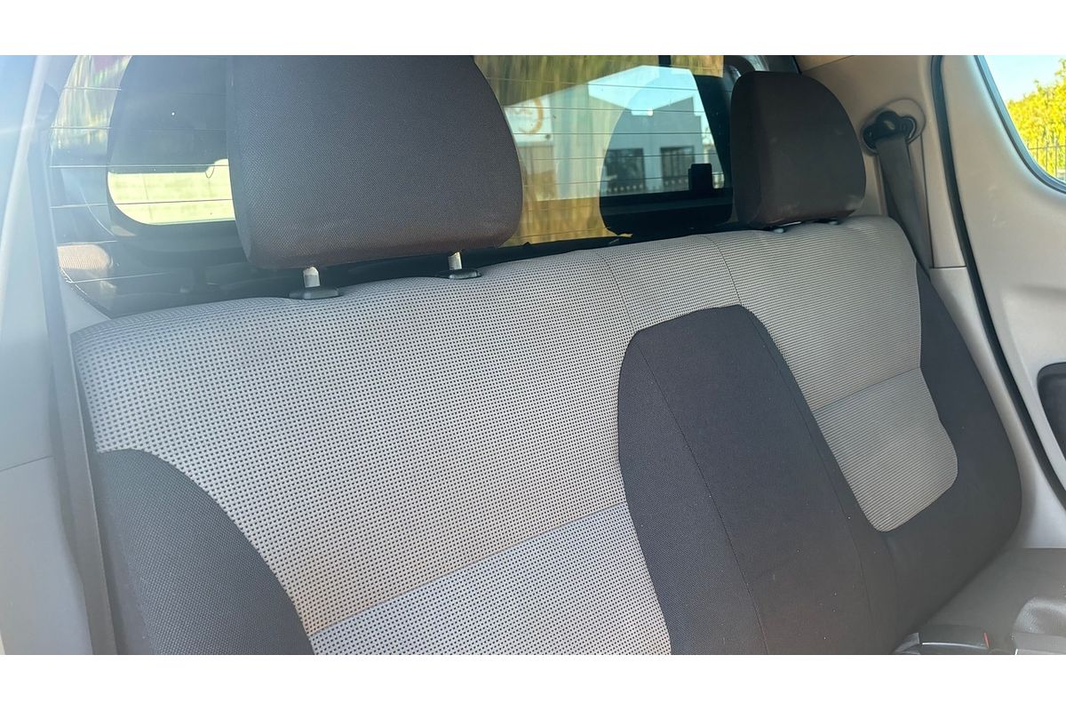 2011 Mitsubishi Triton GL-R MN 4X4