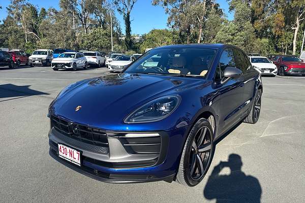 2023 Porsche Macan T 95B