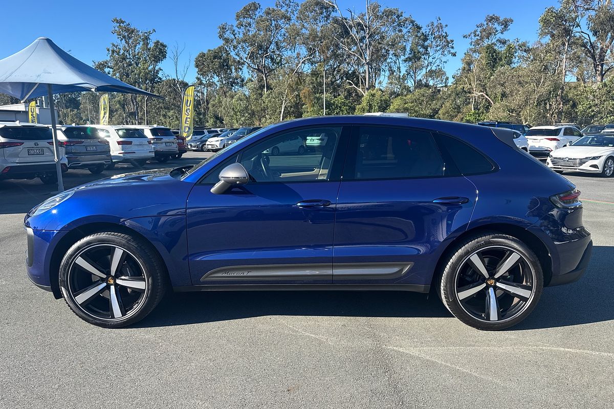 2023 Porsche Macan T 95B