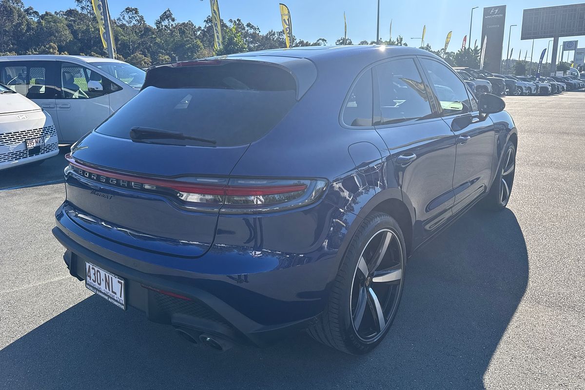 2023 Porsche Macan T 95B