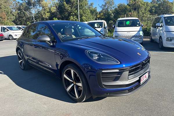 2023 Porsche Macan T 95B