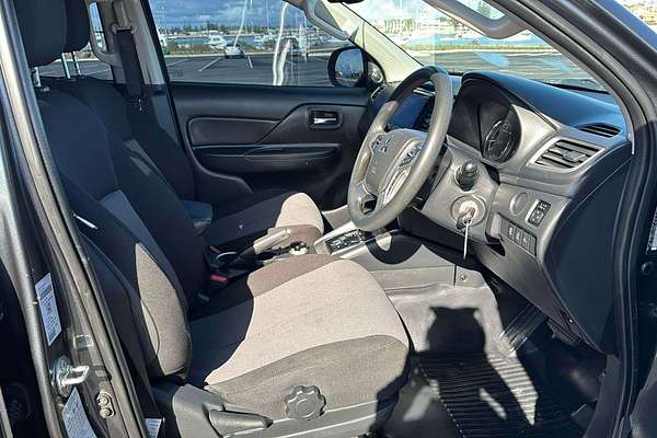 2021 Mitsubishi Triton GLX+ MR 4X4