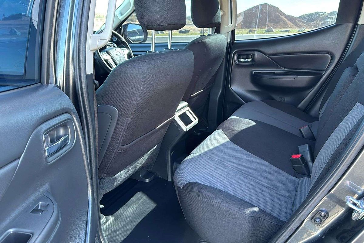 2021 Mitsubishi Triton GLX+ MR 4X4