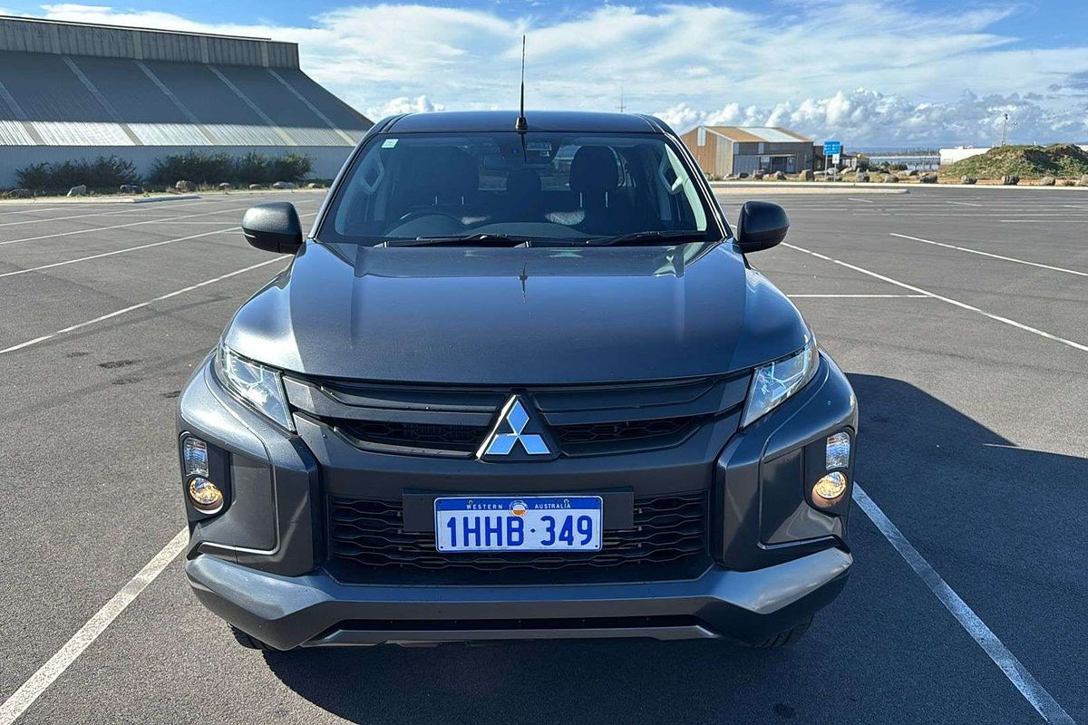 2021 Mitsubishi Triton GLX+ MR 4X4
