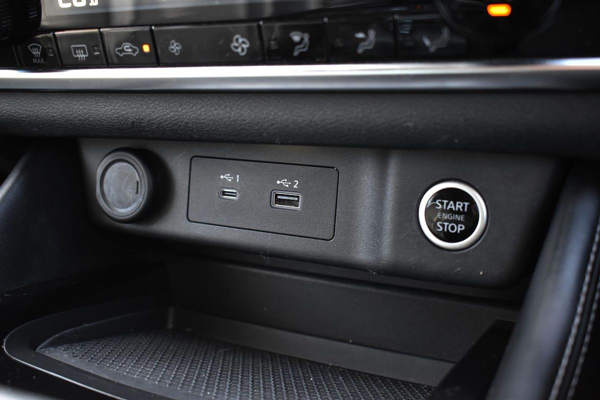 2022 Nissan X-TRAIL ST-L T33