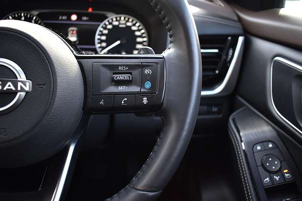 2022 Nissan X-TRAIL ST-L T33