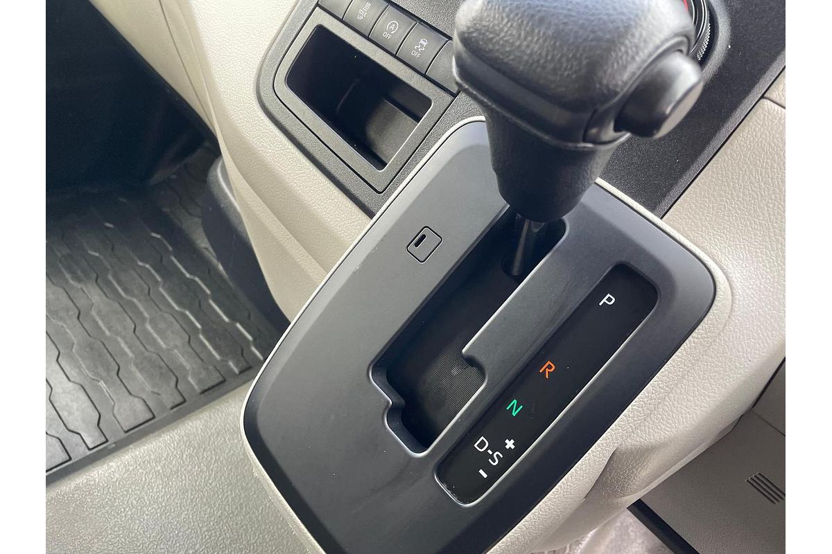 2020 Toyota Hiace GDH300R LWB