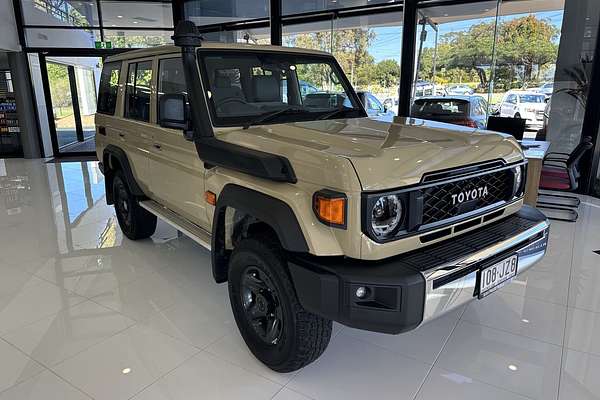 2024 Toyota Landcruiser GXL VDJL76R