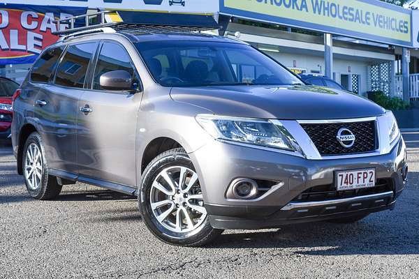 2015 Nissan PATHFINDER ST R52