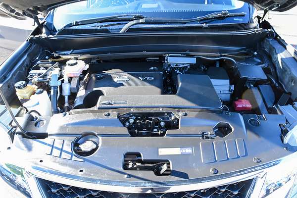 2015 Nissan PATHFINDER ST R52
