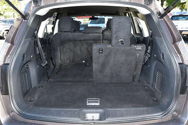 2015 Nissan PATHFINDER ST R52