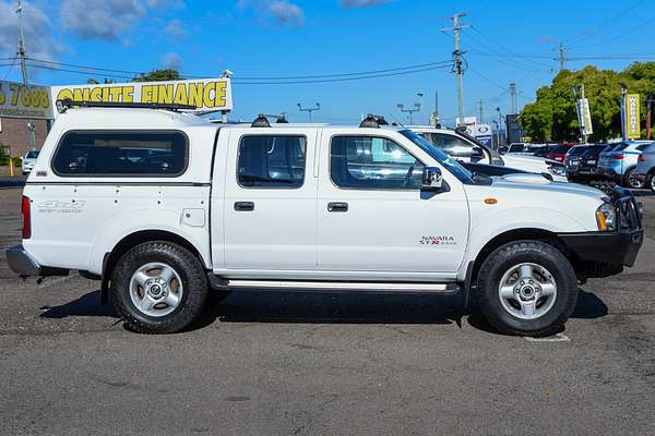 2014 Nissan NAVARA ST-R D22