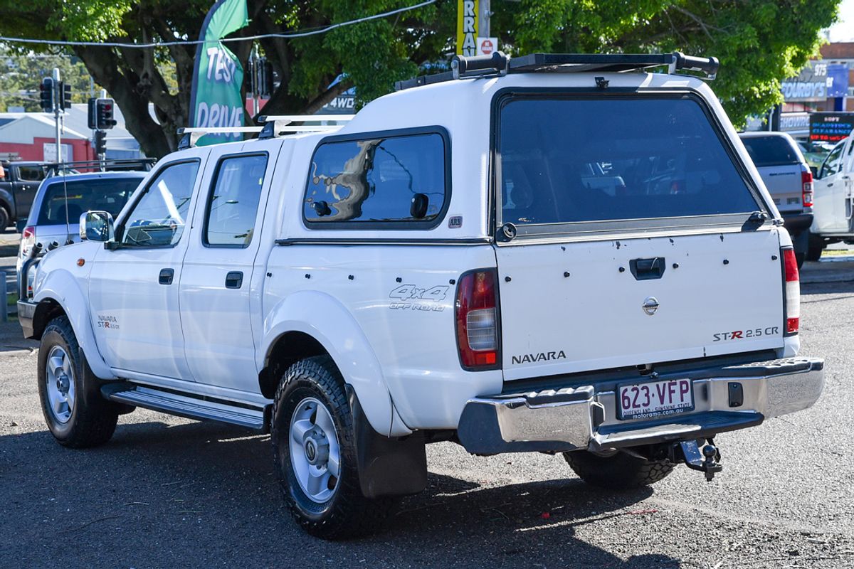 2014 Nissan NAVARA ST-R D22