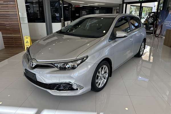 2016 Toyota Corolla Ascent Sport ZRE182R