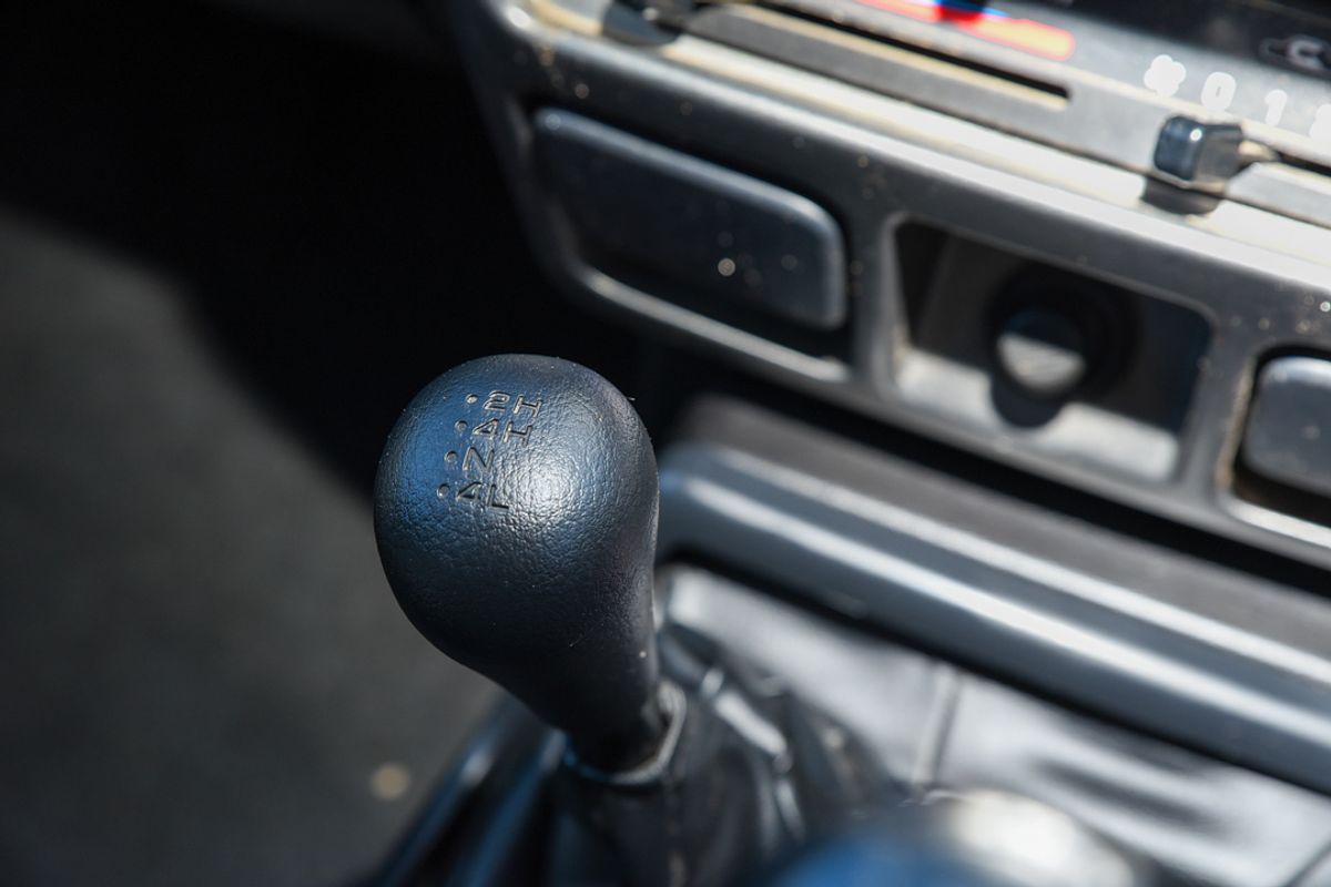 2014 Nissan NAVARA ST-R D22