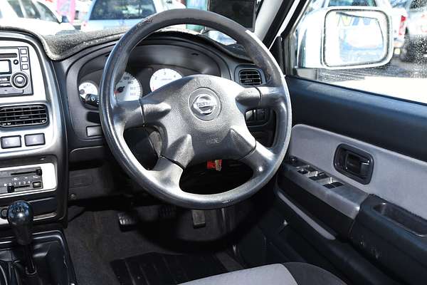 2014 Nissan NAVARA ST-R D22