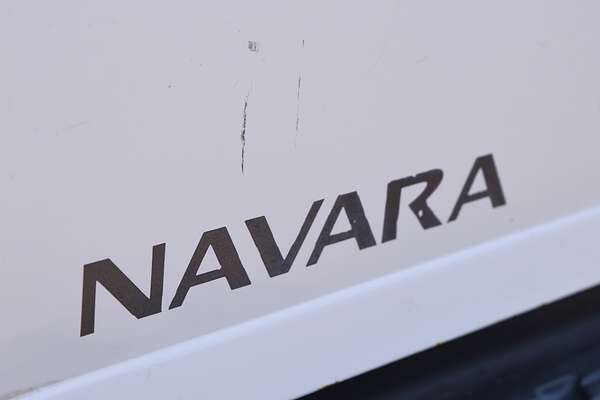 2014 Nissan NAVARA ST-R D22